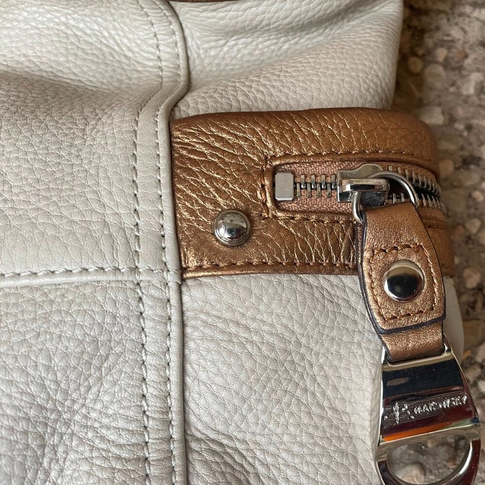 B Makowsky White and Bronze Large Leather Tote/Duffel Handbag Lined NWOT